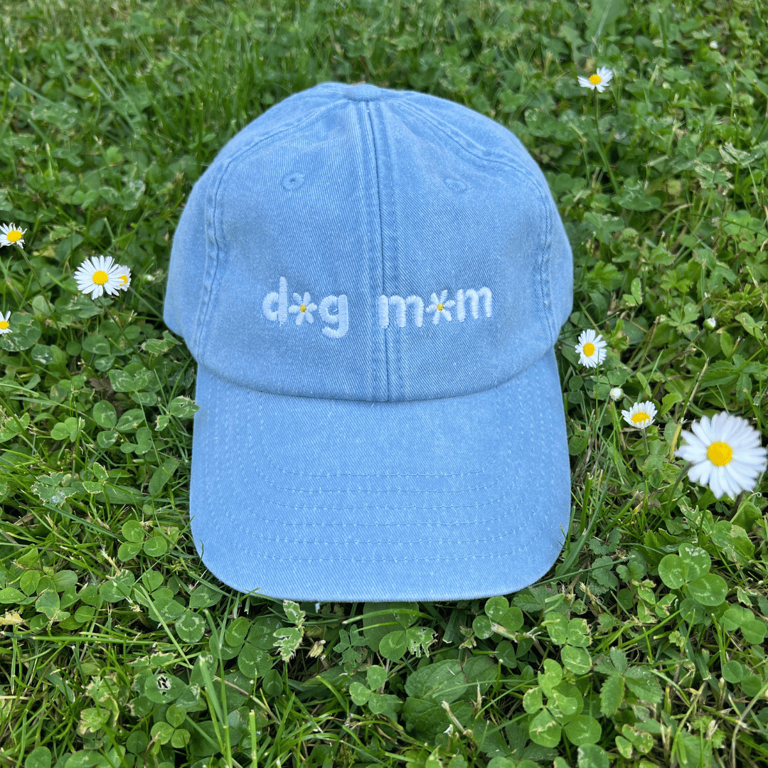"dog mom" Cap Vintage Light Denim