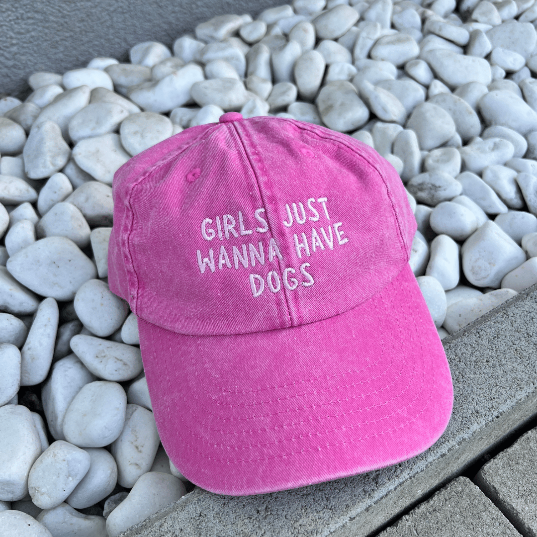 "girls just wanna have dogs" Cap Vintage True Pink